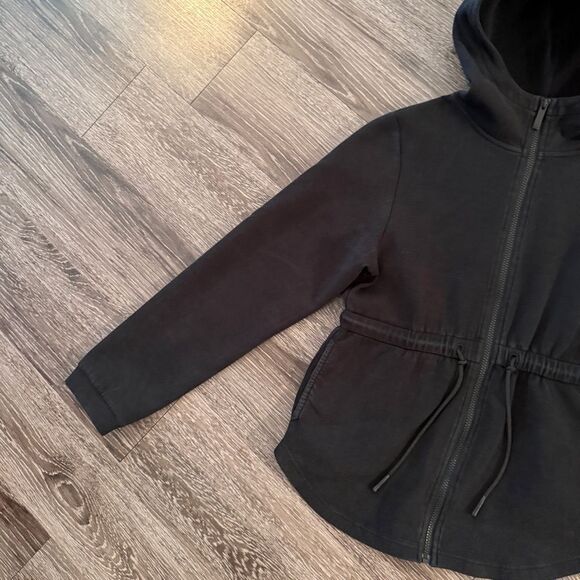 Varley Sofia Drawstring-Waist Hooded Jacket - Picture 3 of 7